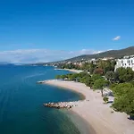Fuer 4-5 Personen- 100m Vom Entfernt By Interhome Appartement Crikvenica