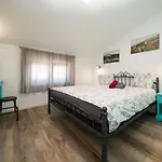 Fuer 4-5 Personen- 100m Vom Entfernt By Interhome * Crikvenica