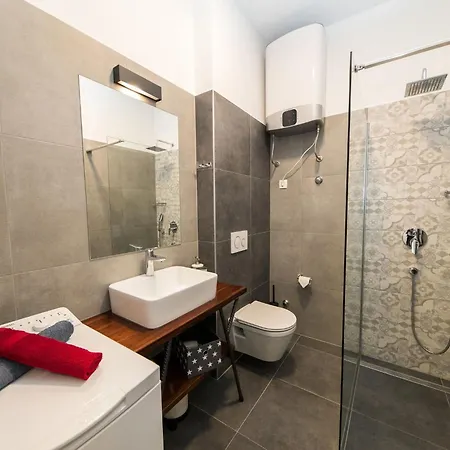 شقة Fuer 4-5 Personen- 100m Vom Entfernt By Interhome تْسْغيكفانِتْسا